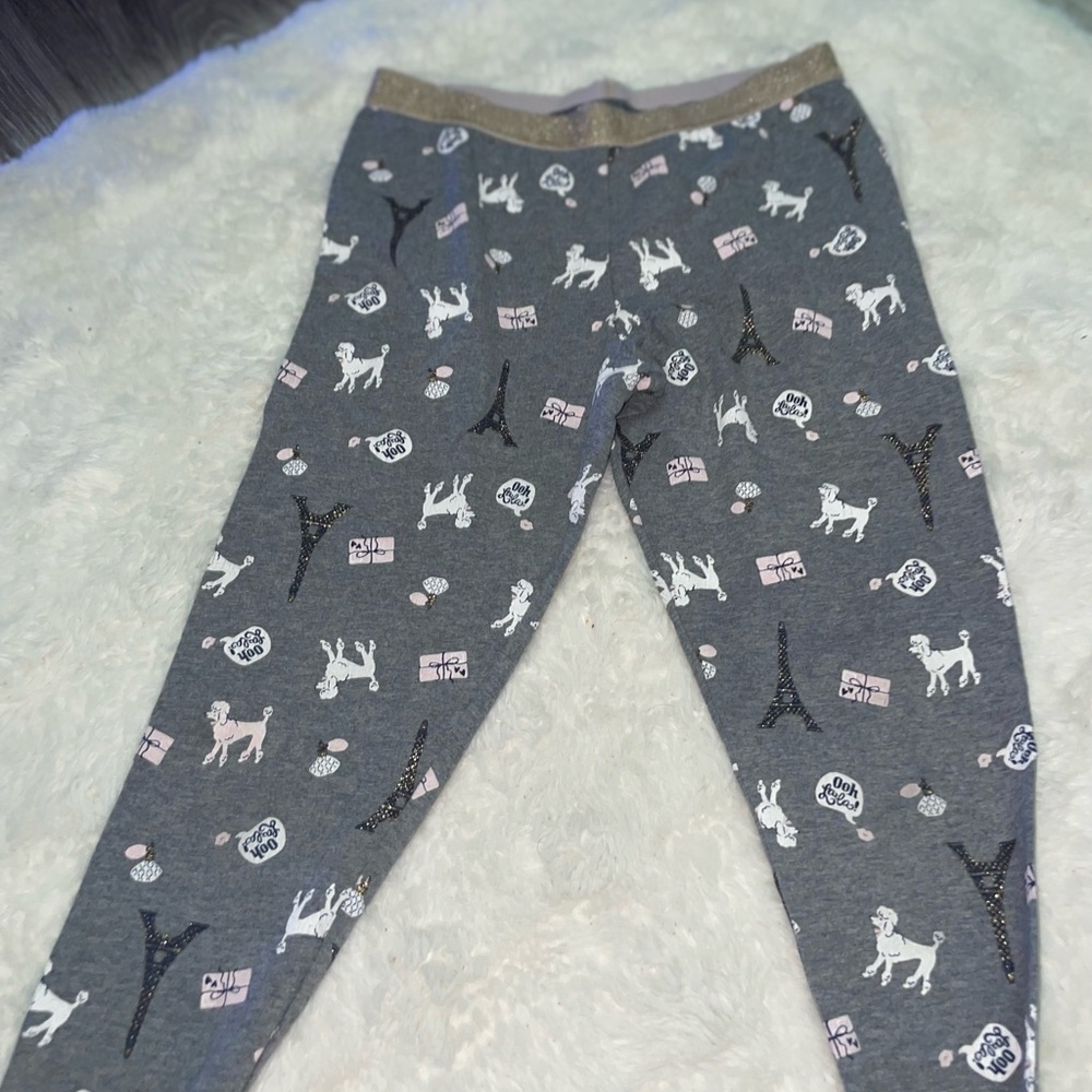 Two pants - Picture 3 of 3